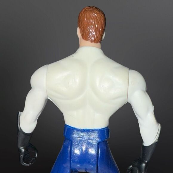 1997 Kenner Batman & Robin "Razor Skate Robin" Action Figure B20 - Picture 5 of 8